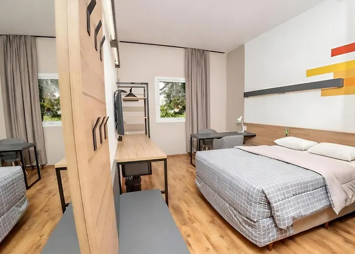 10 JoinvilleHotel Em